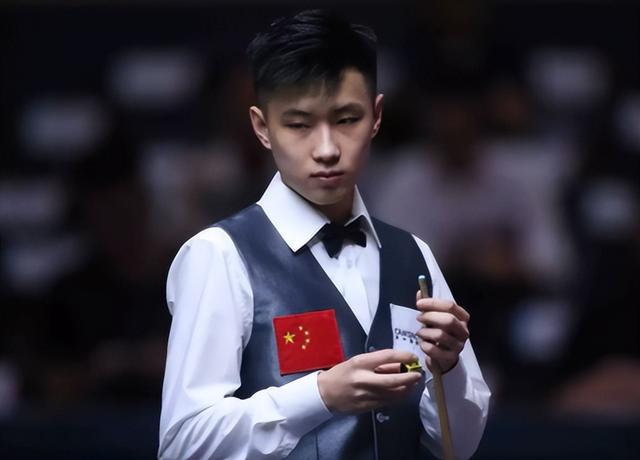 过边线进攻 过边线进攻