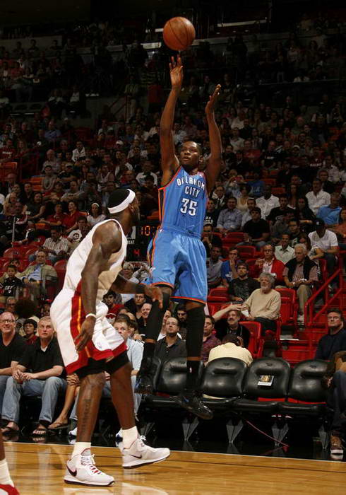 硬化等发展 硬化等发展