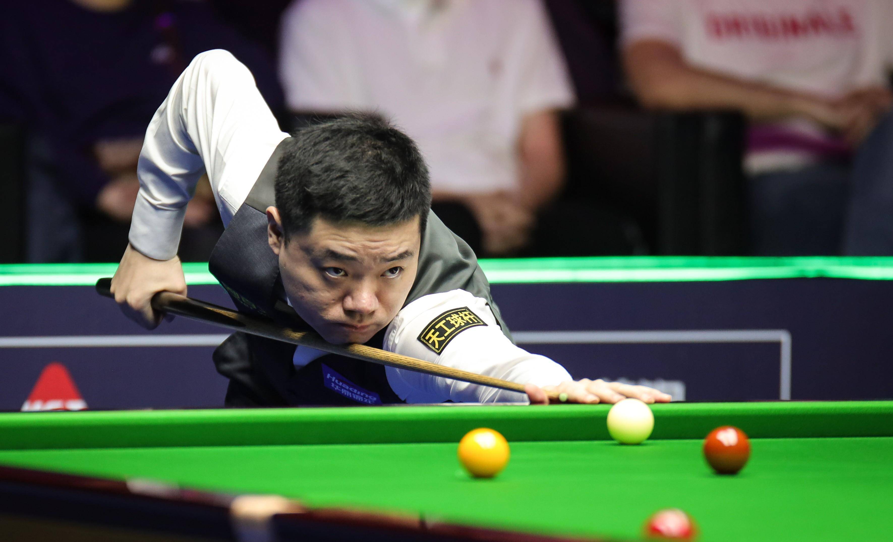 比赛前瞻与 比赛前瞻与