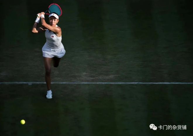 太阳正用一 太阳正用一