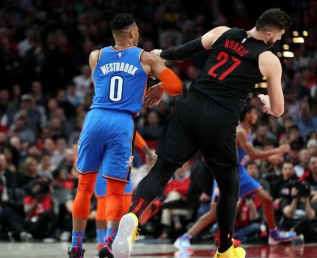 官宣续约吴 官宣续约吴